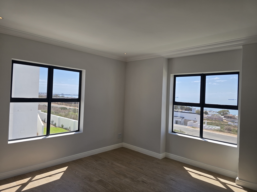 3 Bedroom Property for Sale in St Helena Views Western Cape